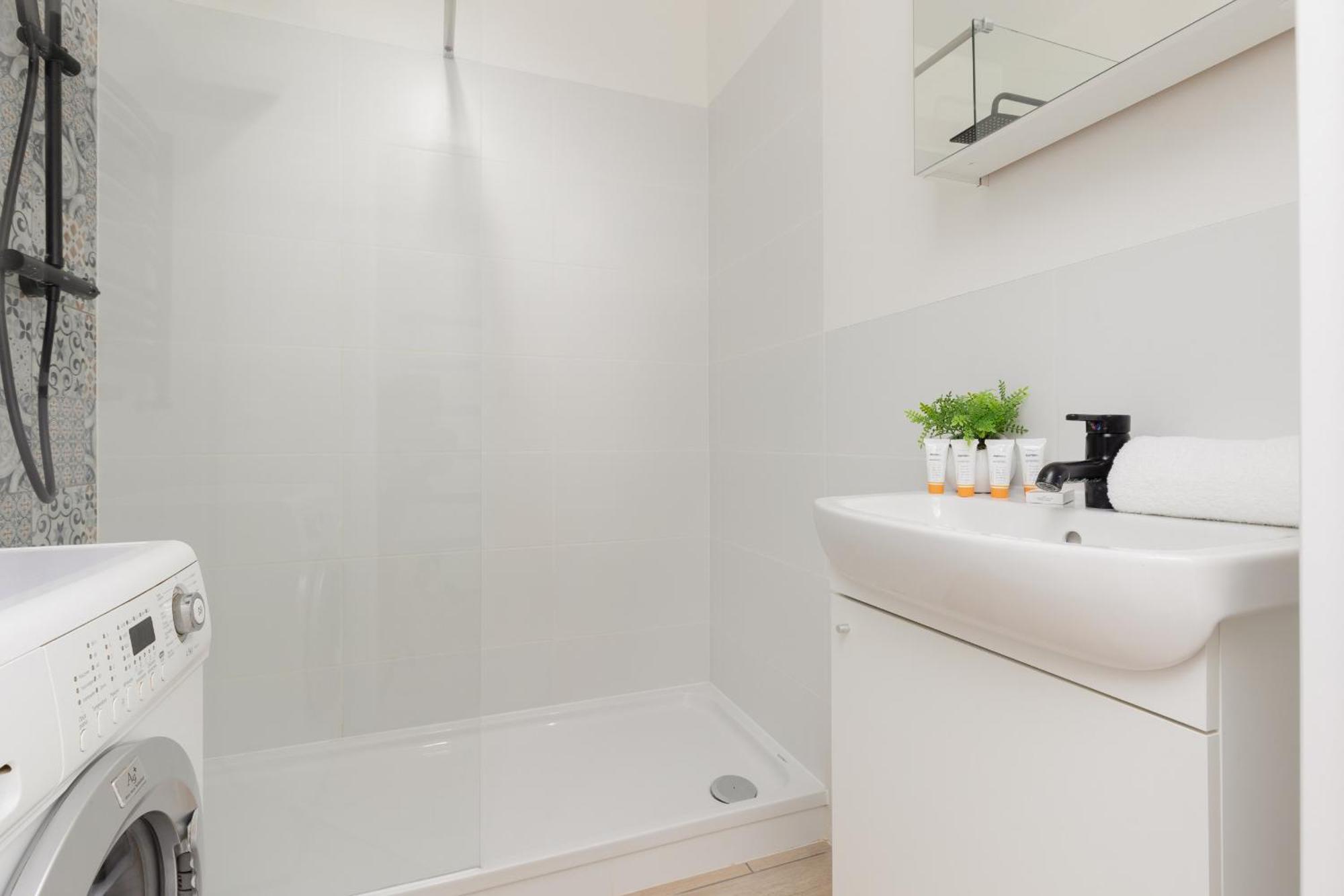 Kopcinskiego Bright & Spacious Apartment Warsaw Ursynow By Noclegi Renters ภายนอก รูปภาพ