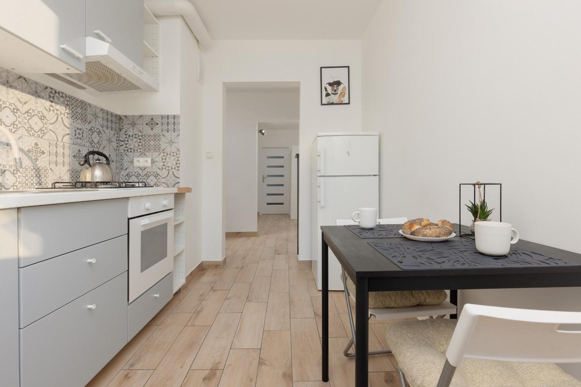 Kopcinskiego Bright & Spacious Apartment Warsaw Ursynow By Noclegi Renters ภายนอก รูปภาพ
