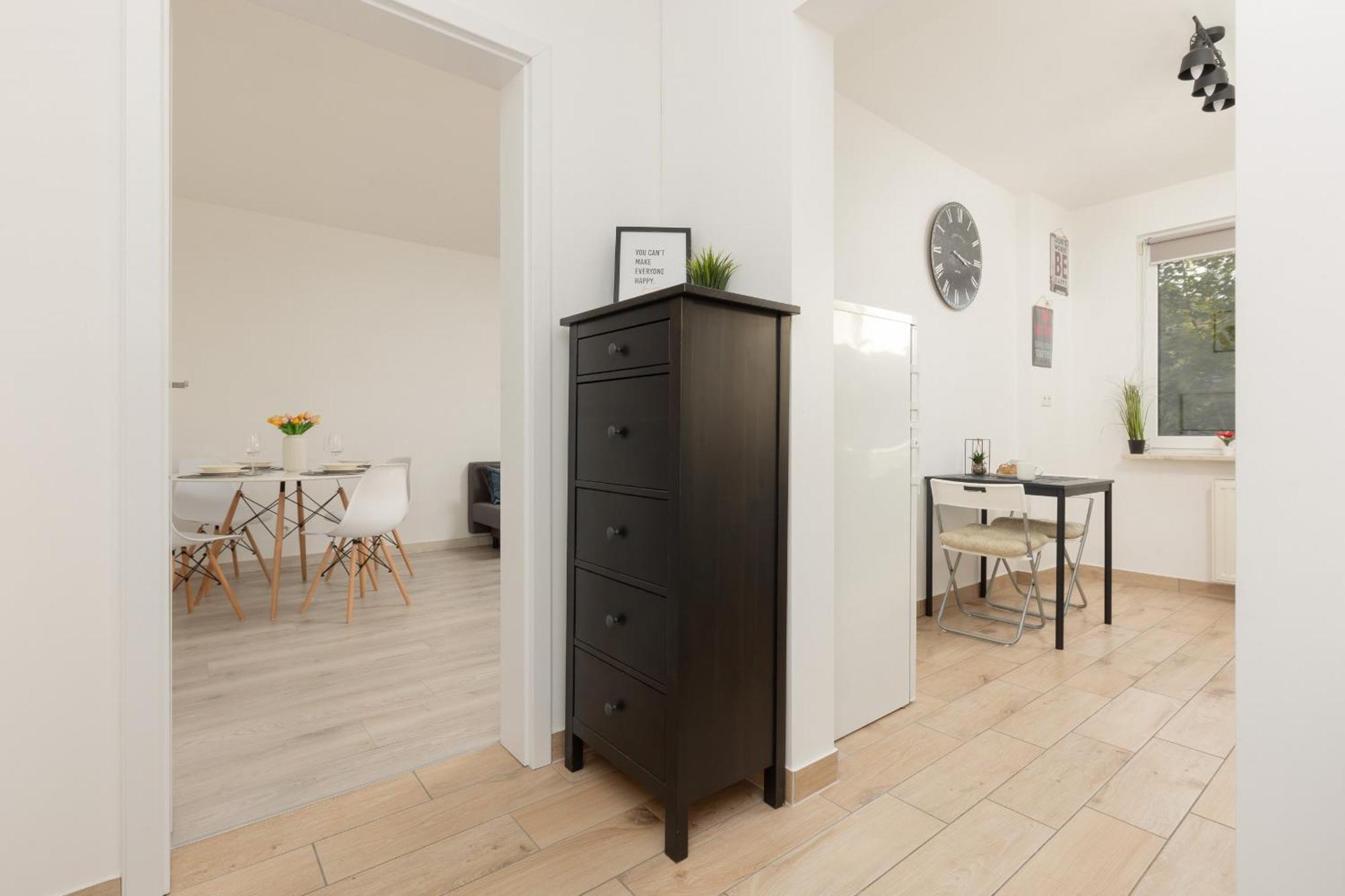 Kopcinskiego Bright & Spacious Apartment Warsaw Ursynow By Noclegi Renters ภายนอก รูปภาพ