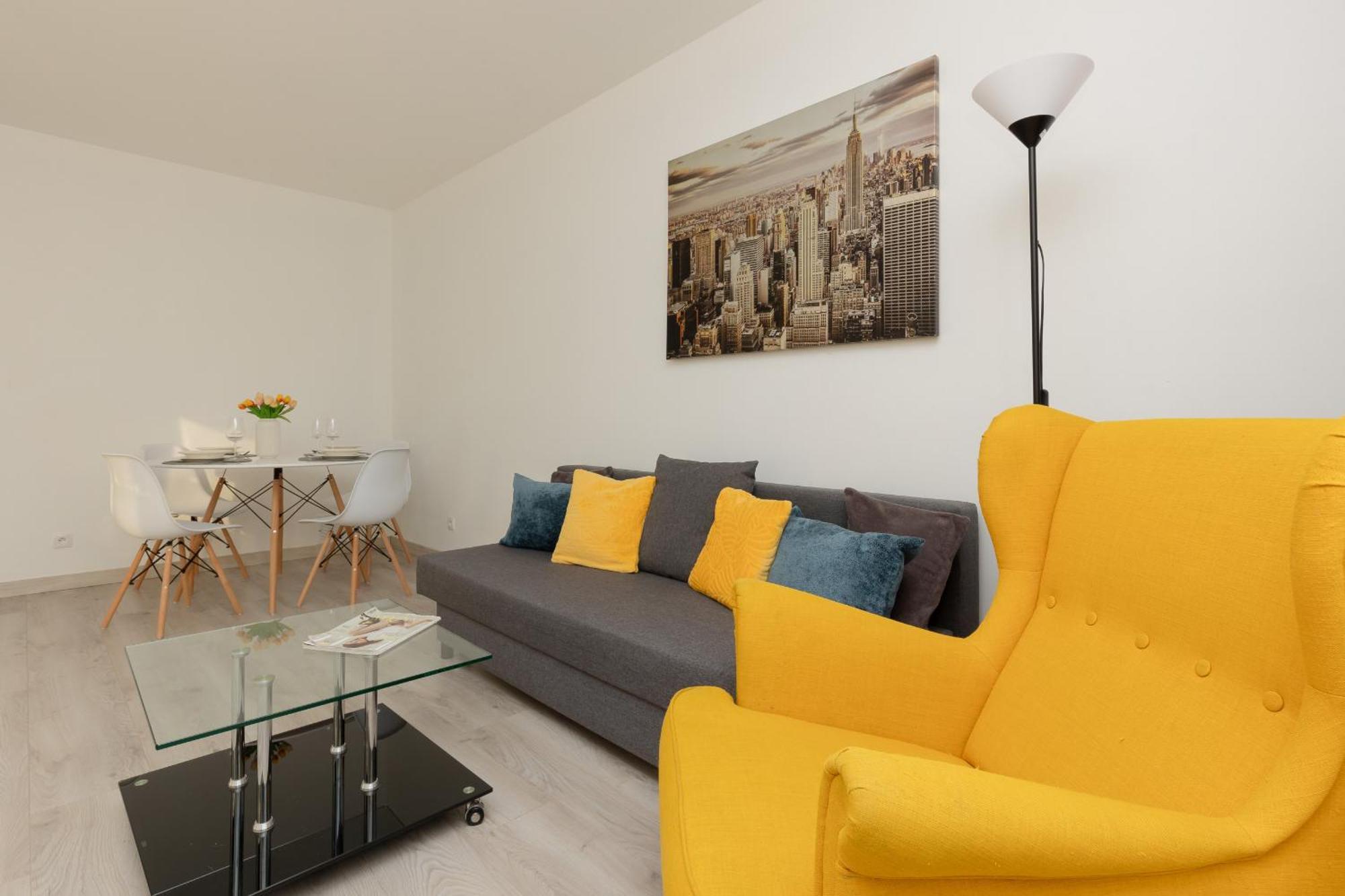 Kopcinskiego Bright & Spacious Apartment Warsaw Ursynow By Noclegi Renters ภายนอก รูปภาพ